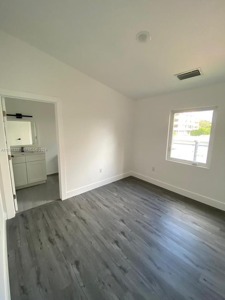 190 NW 57th Street — photo 10