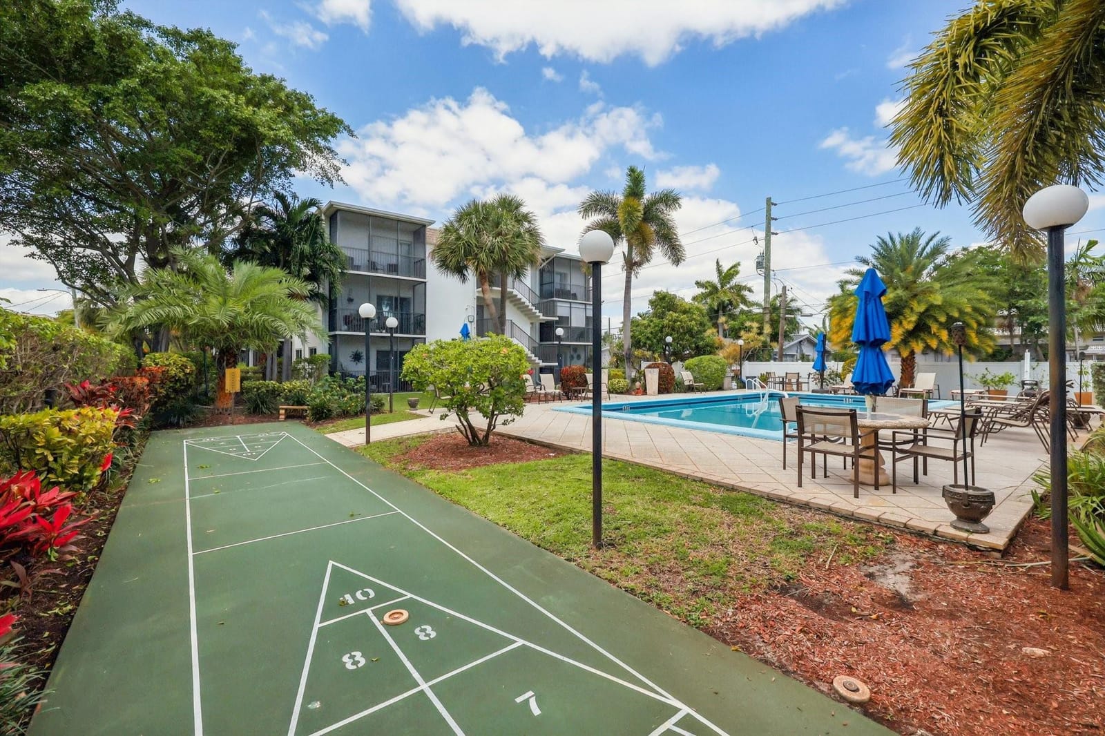 701 NE 1st Court 206, Hallandale Beach, FL 33009 photo 21