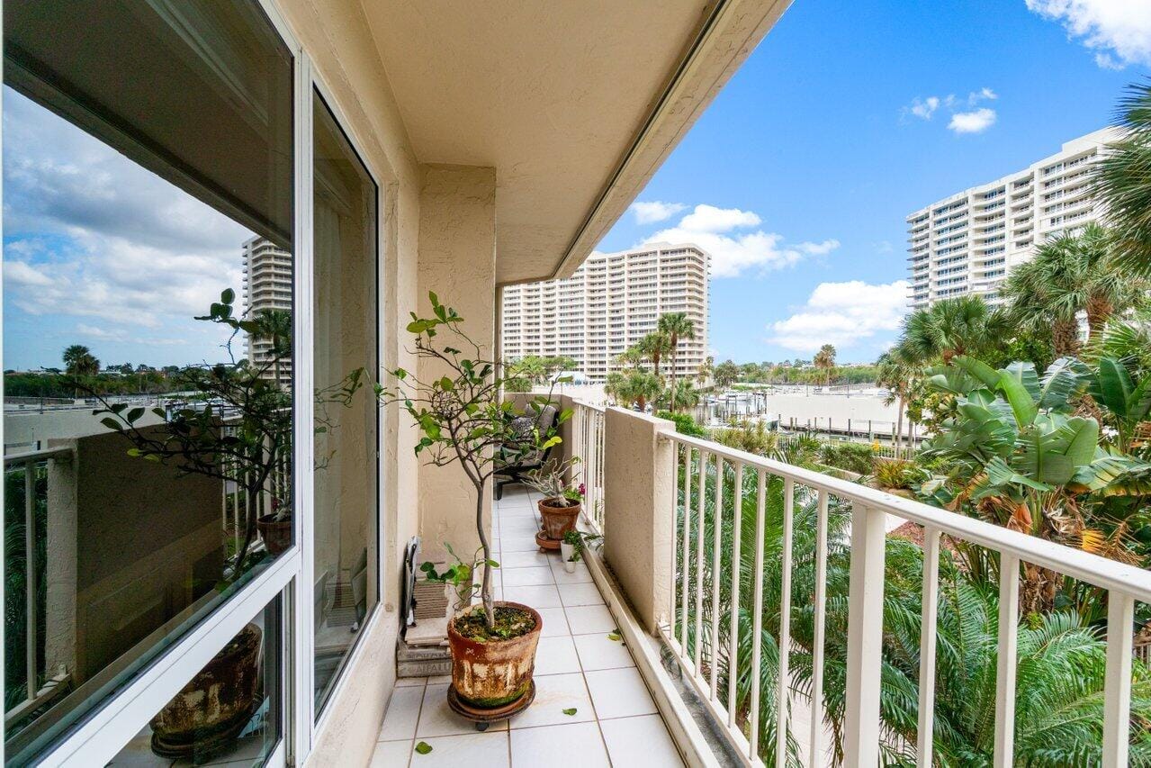 4301 N Ocean Boulevard 205, Boca Raton, FL 33431 photo 25