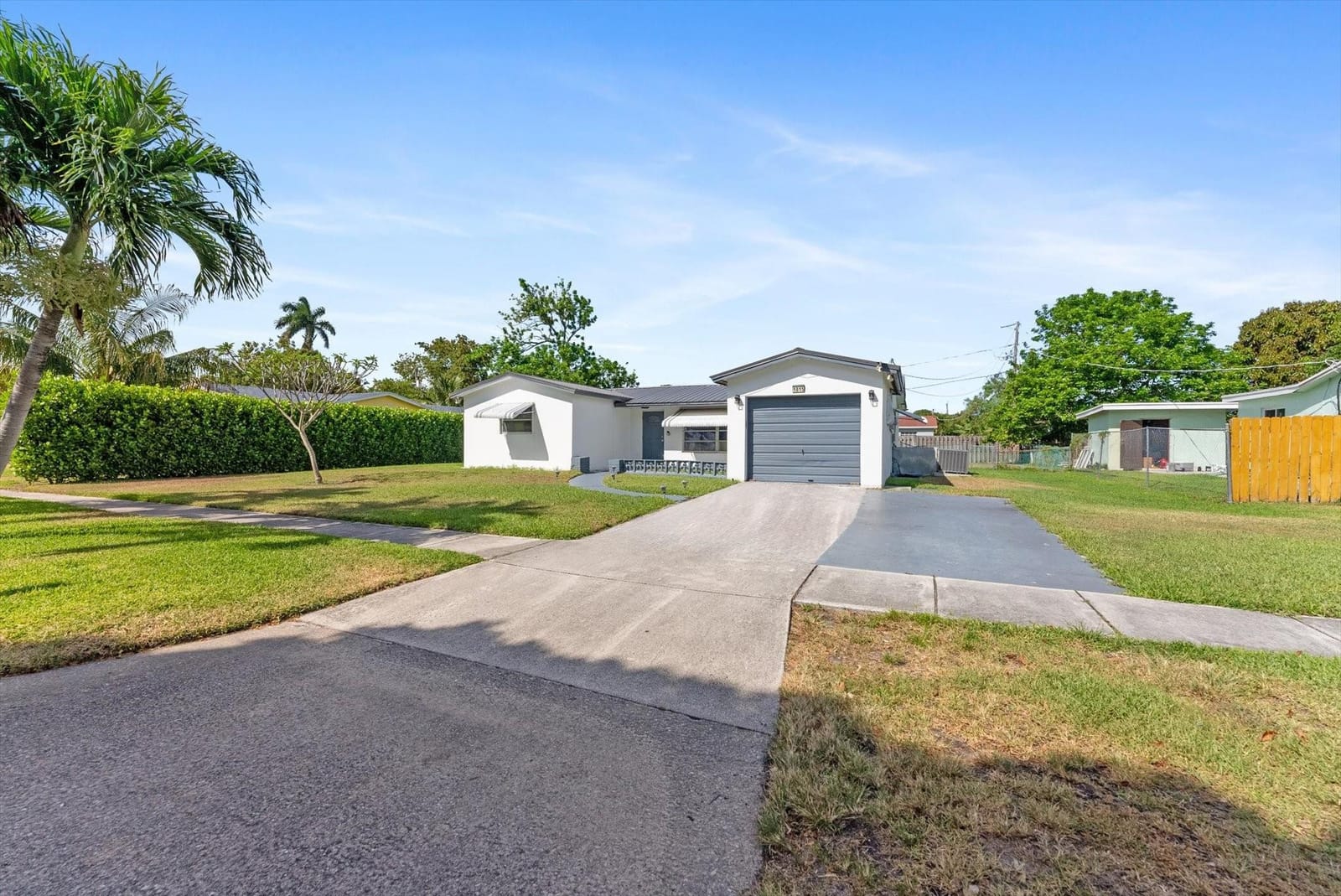 1815 Pinehurst Drive — photo 5