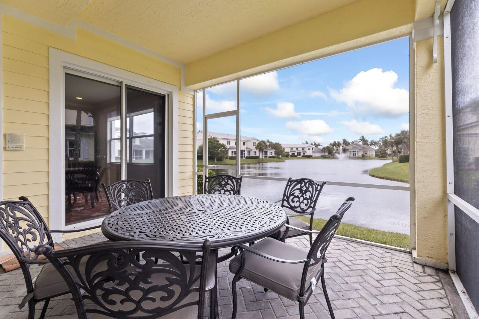 206 Shelley Lane, Fort Pierce, FL 34949 photo 11