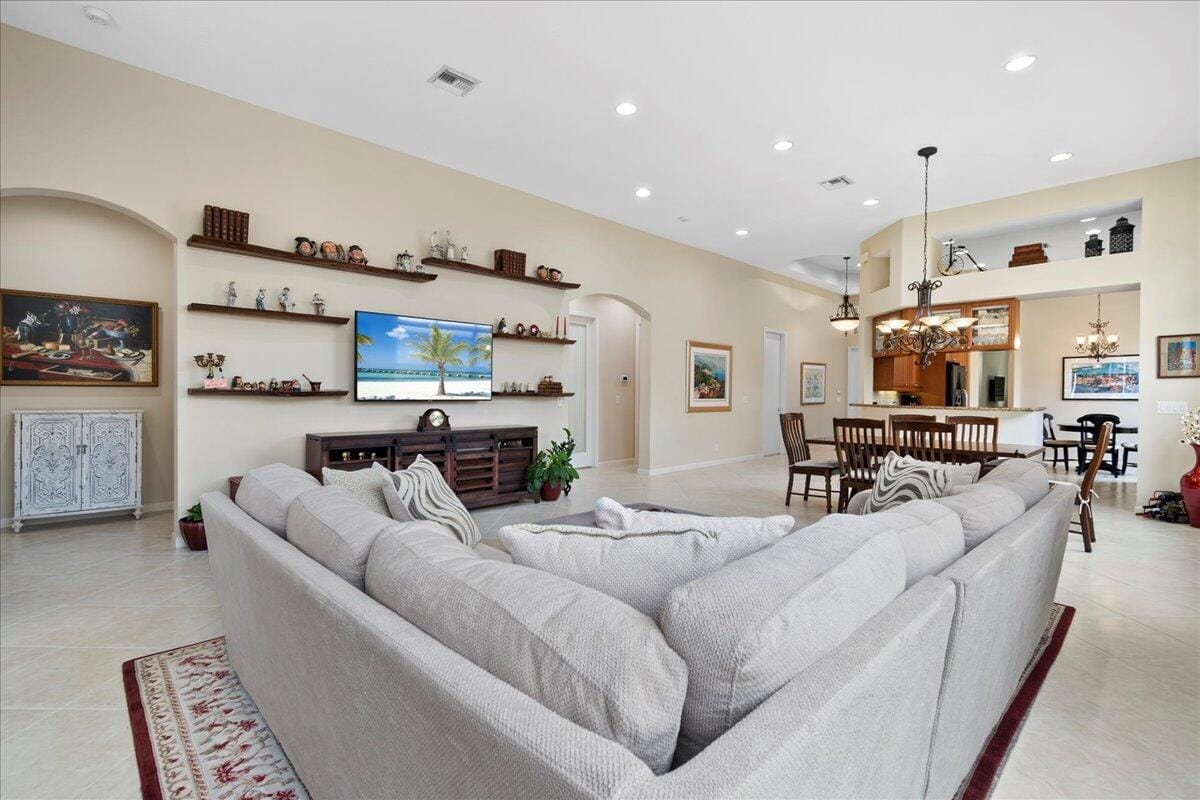 4231 Imperial Isle Drive — photo 7