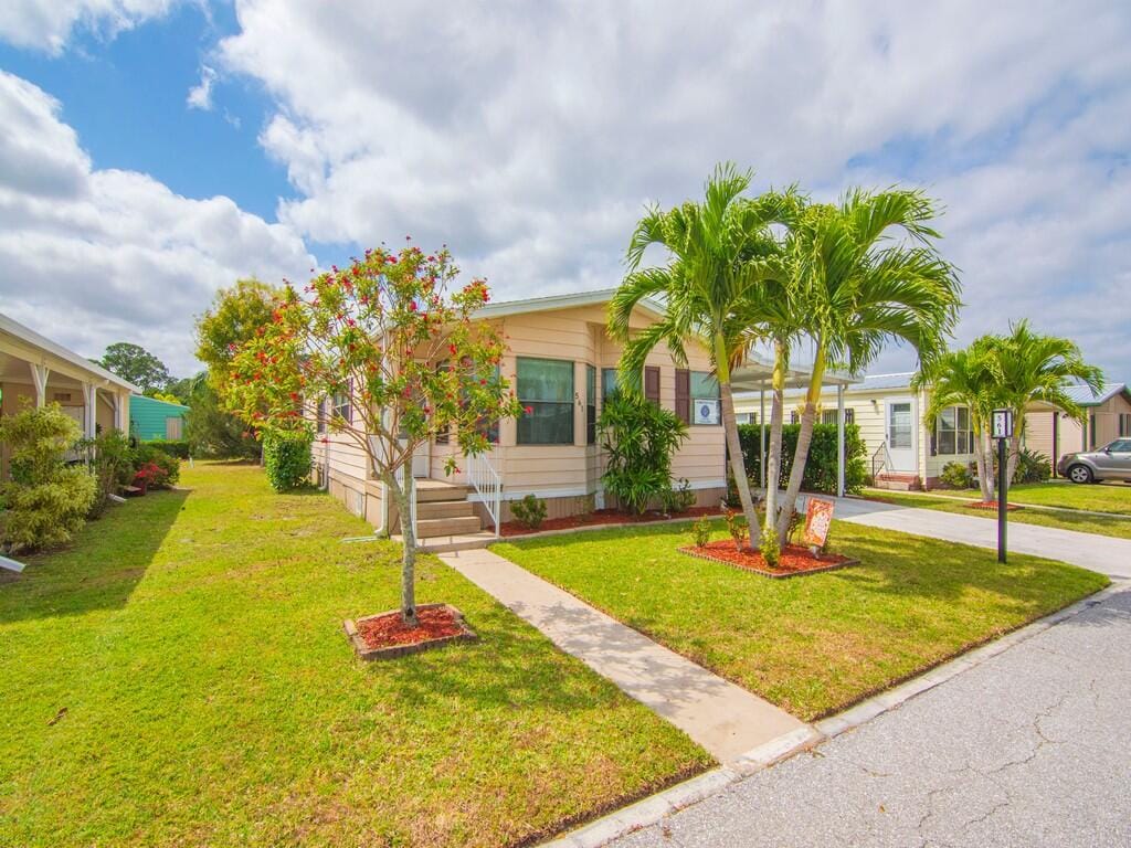 561 Barb Ann Lane, Port St. Lucie, FL 34952
