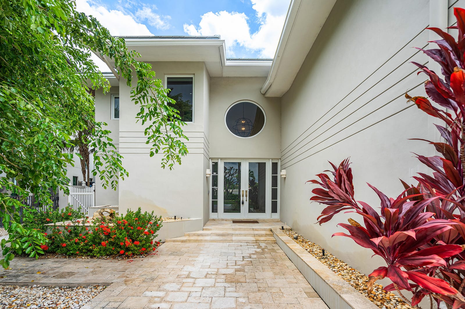 1906 Bay Drive, Pompano Beach, FL 33062 photo 2