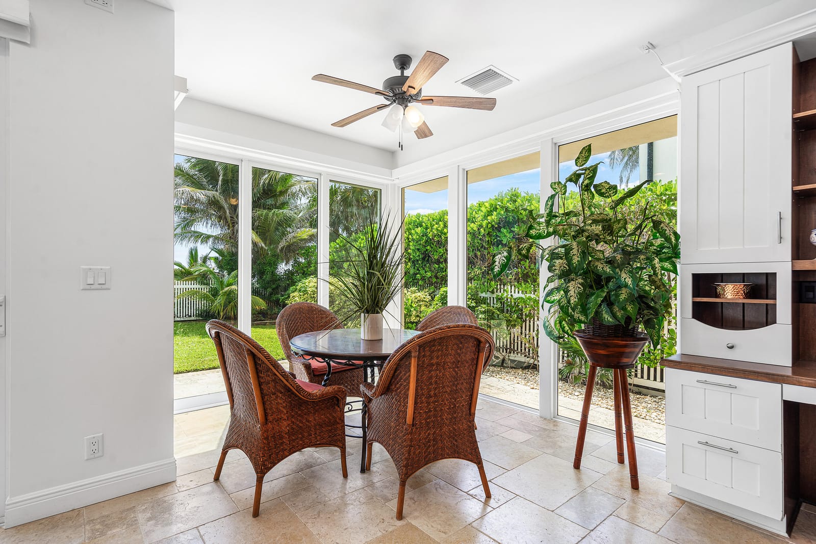 1906 Bay Drive, Pompano Beach, FL 33062 photo 12