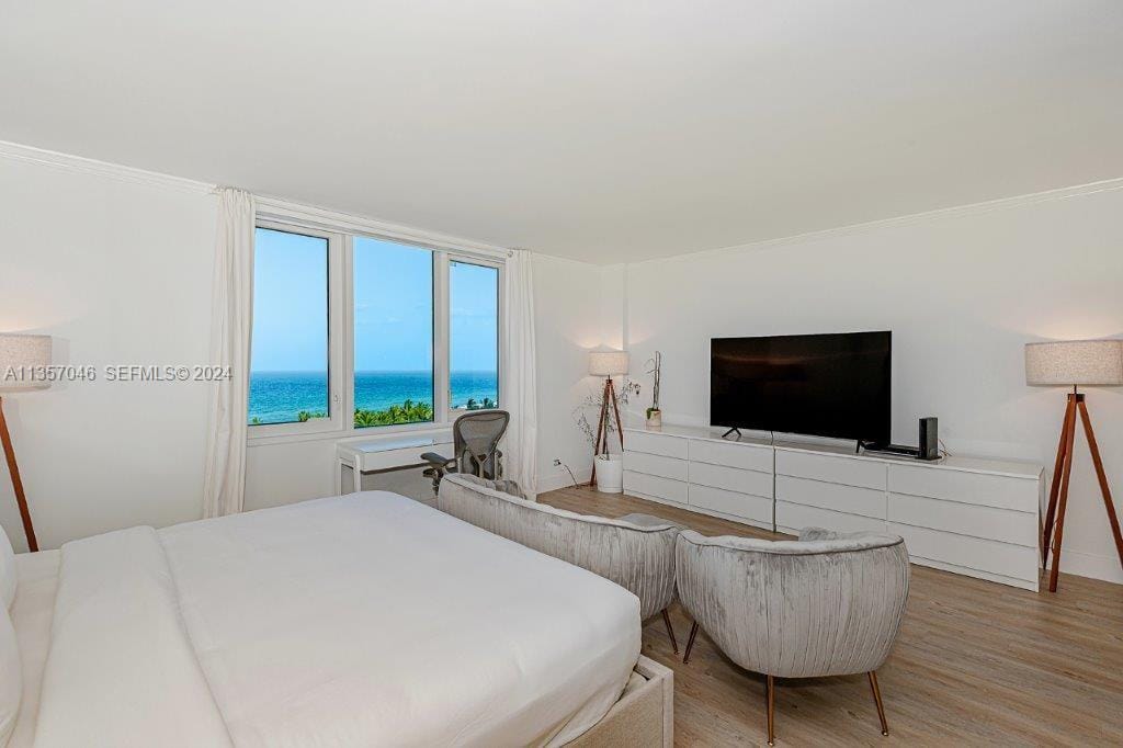 2301 Collins Avenue 842 — photo 10
