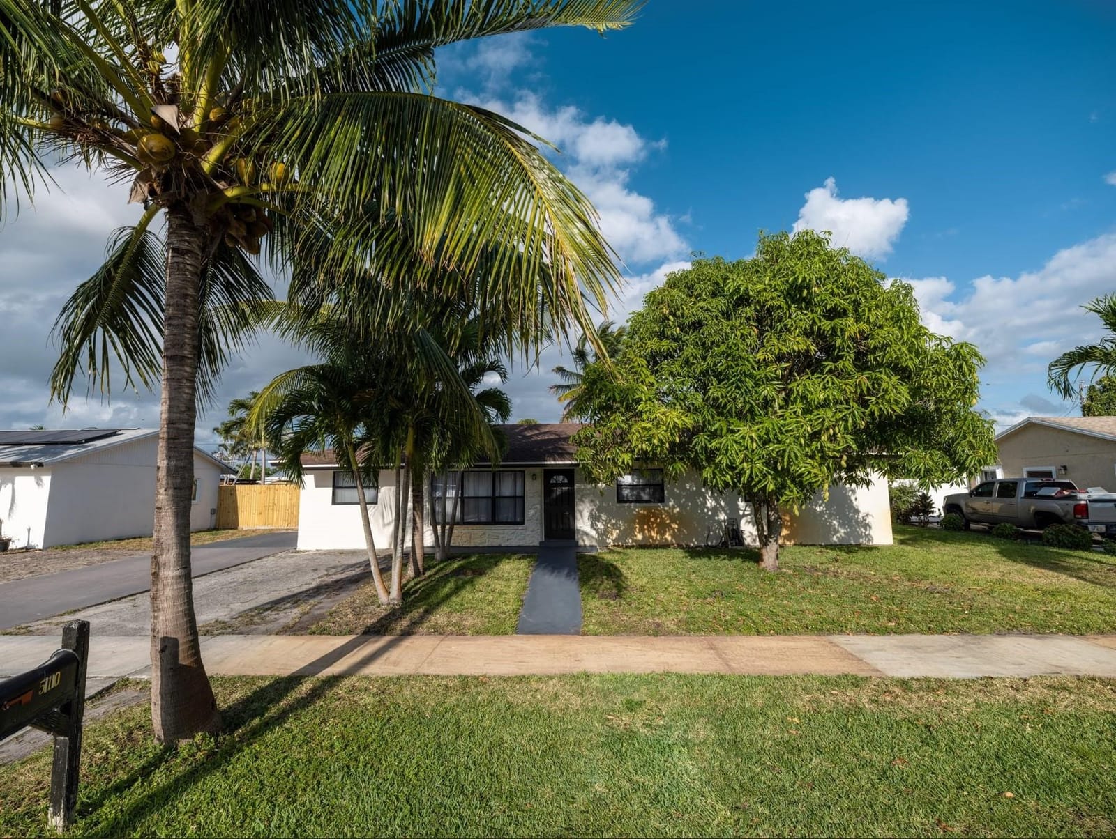510 S 13th Court, Lantana, FL 33462
