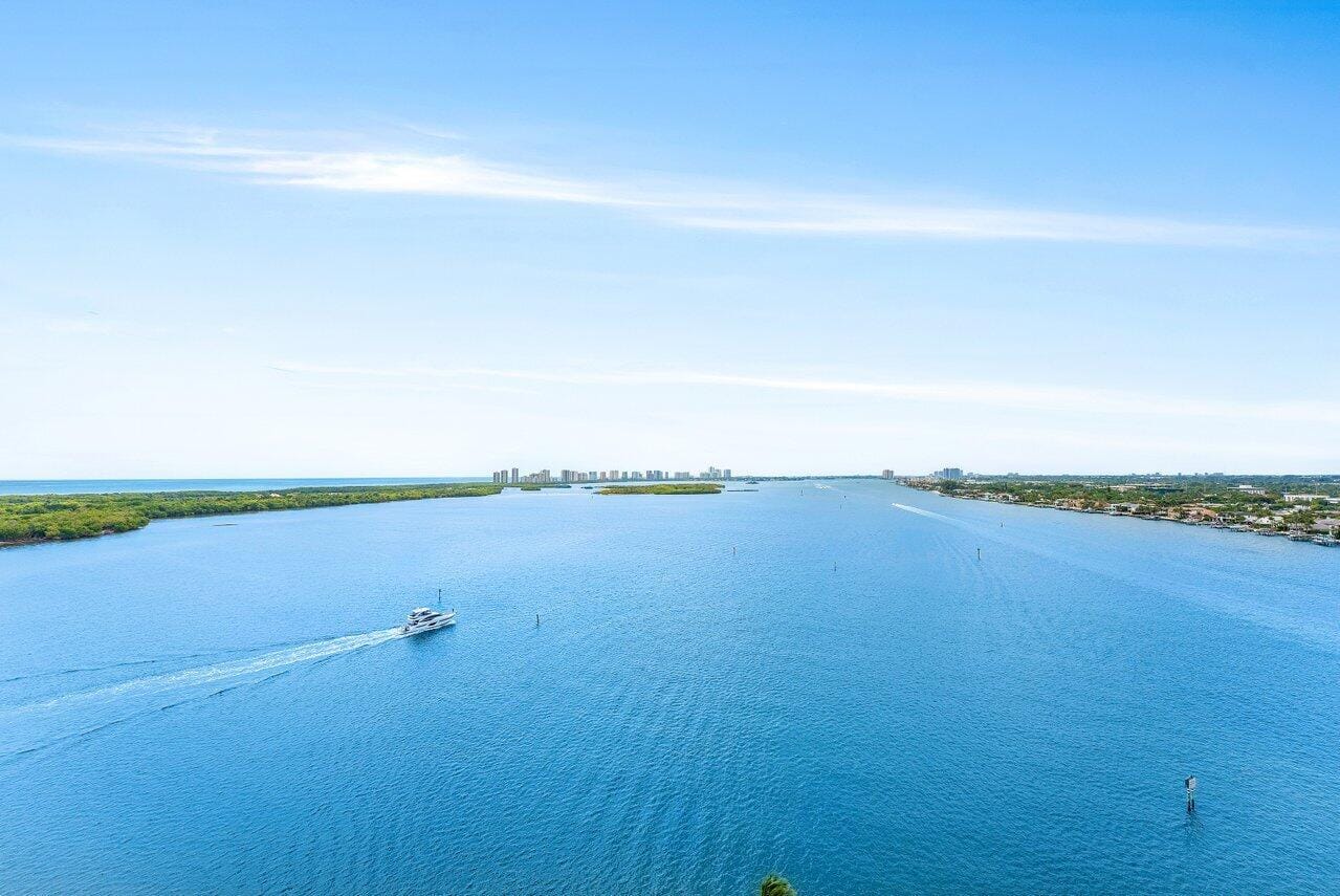 100 Lakeshore Drive 1557, North Palm Beach, FL 33408