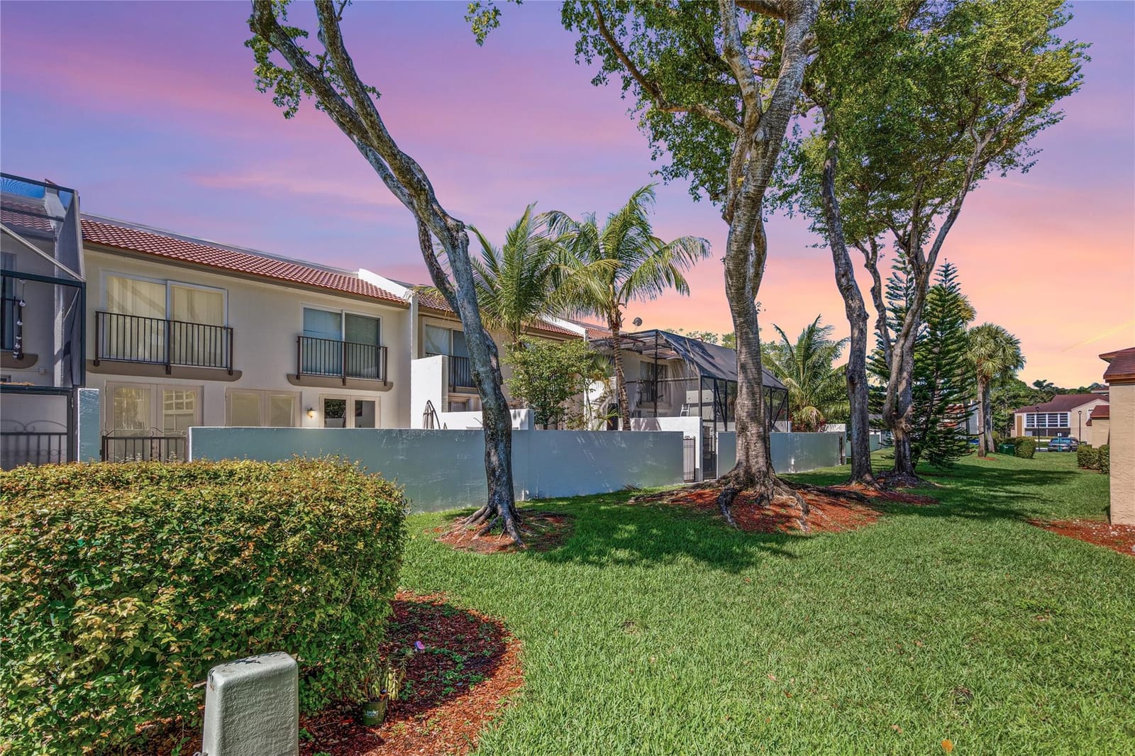 10235 NW 46th Street, Doral, FL 33178 photo 3