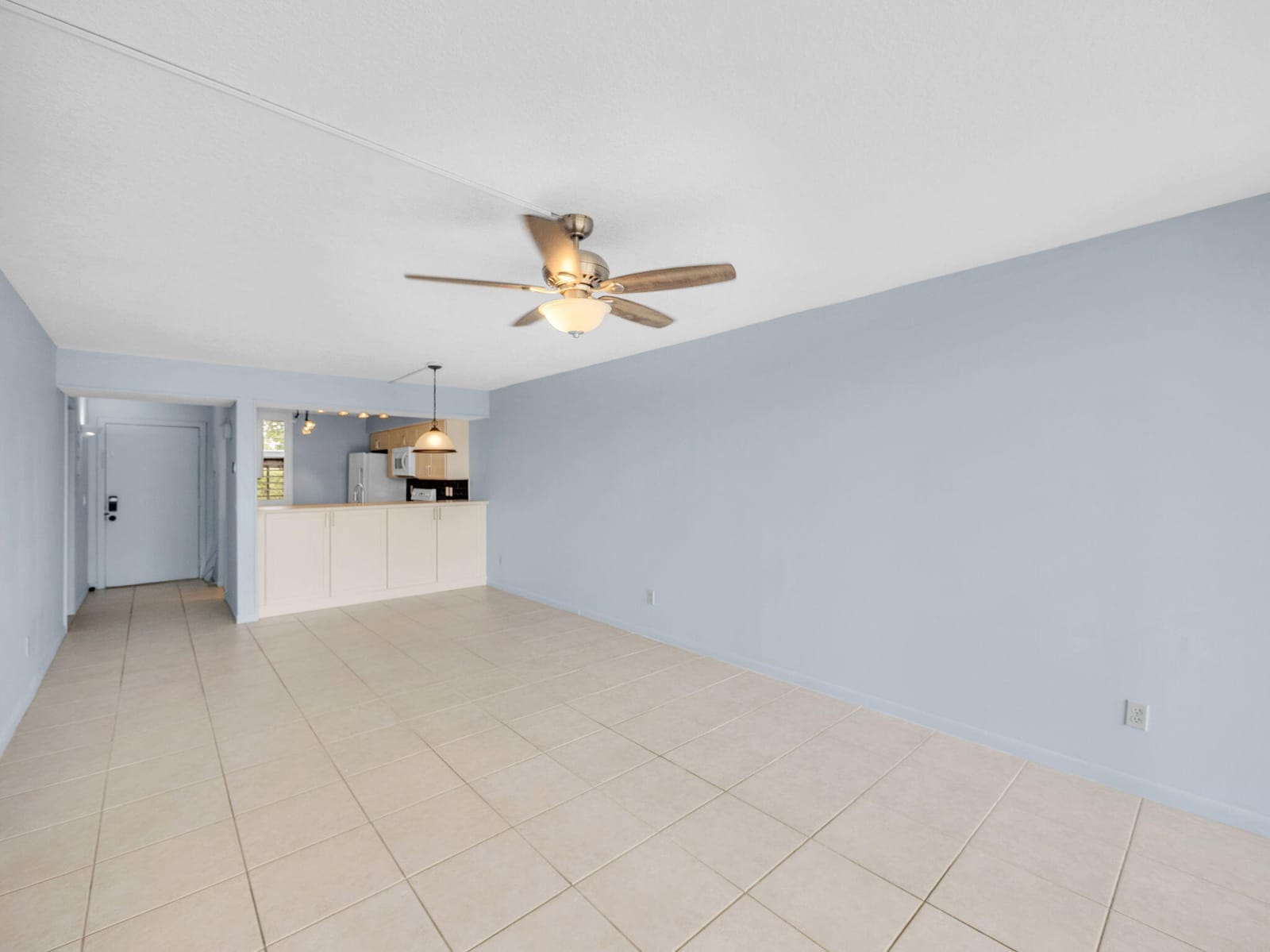 1950 SW Palm City Road 5103 — photo 11
