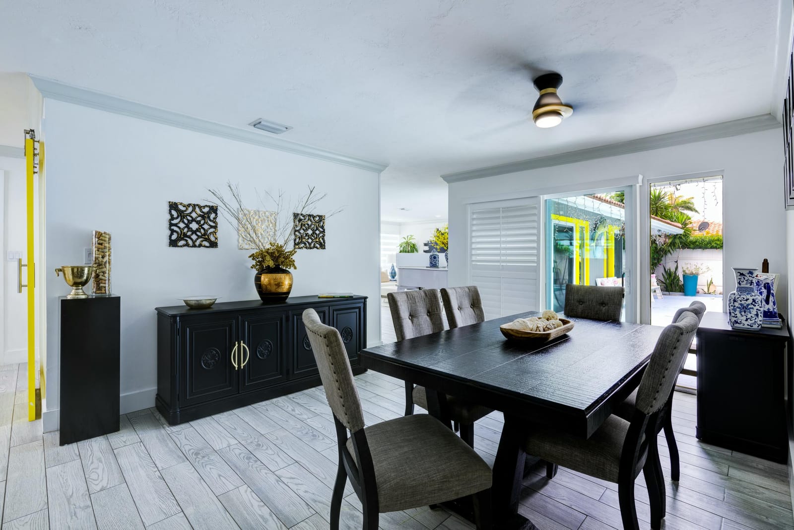 1050 Singer Drive, Singer Island, FL 33404 photo 13