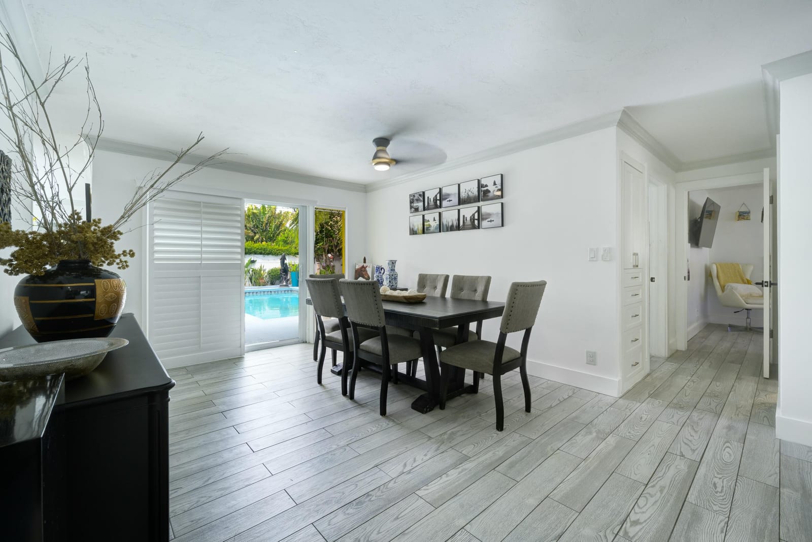1050 Singer Drive, Singer Island, FL 33404 photo 14