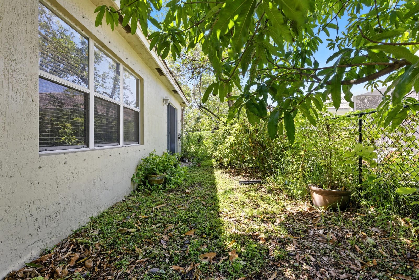 1023 Center Stone Lane, Riviera Beach, FL 33404 photo 29