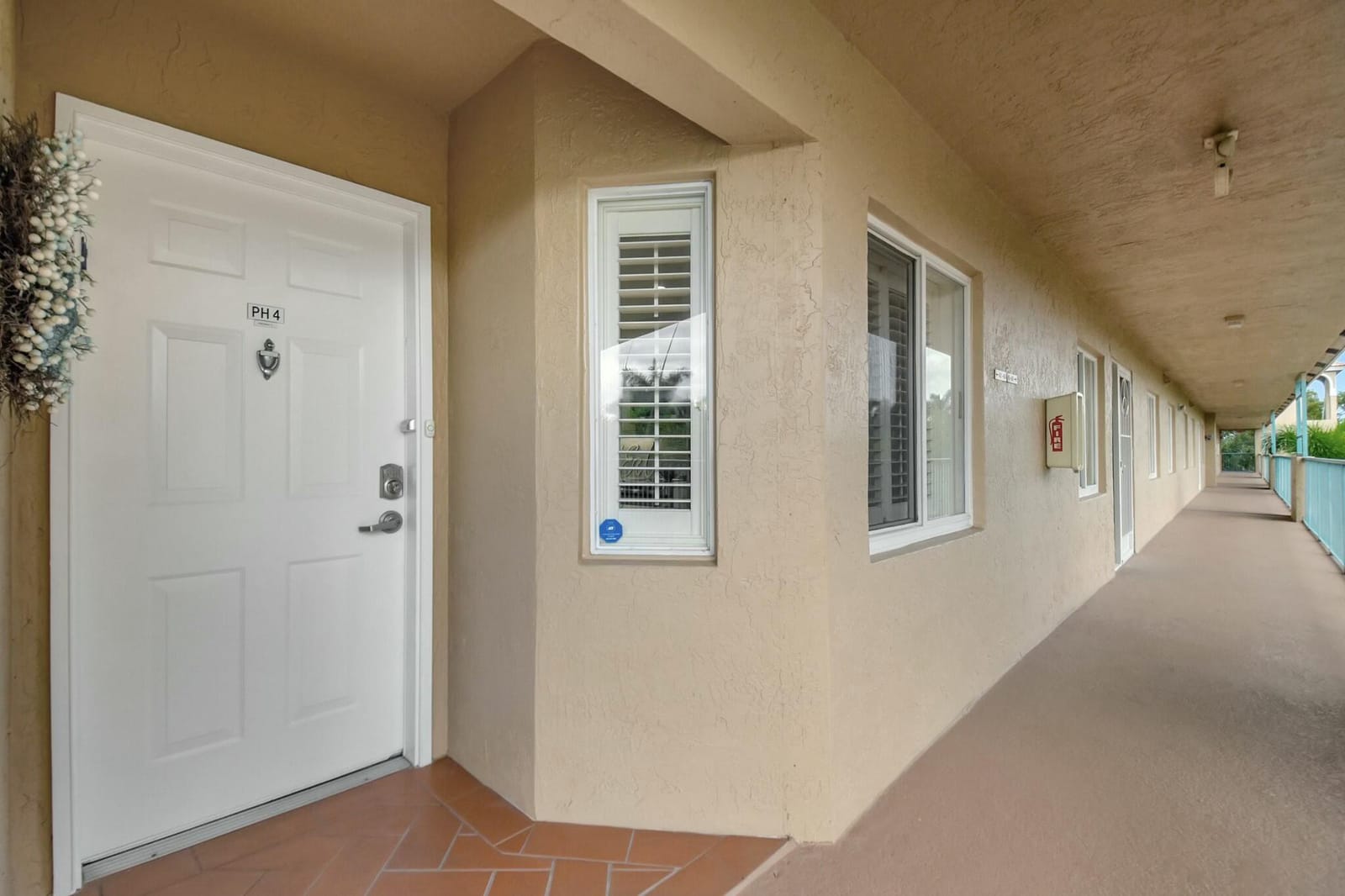 5749 Gemstone Court 404, Boynton Beach, FL 33437 photo 2