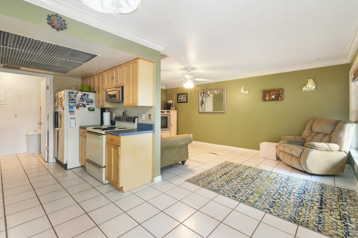 431 Jupiter Lakes Boulevard 2113c — photo 8