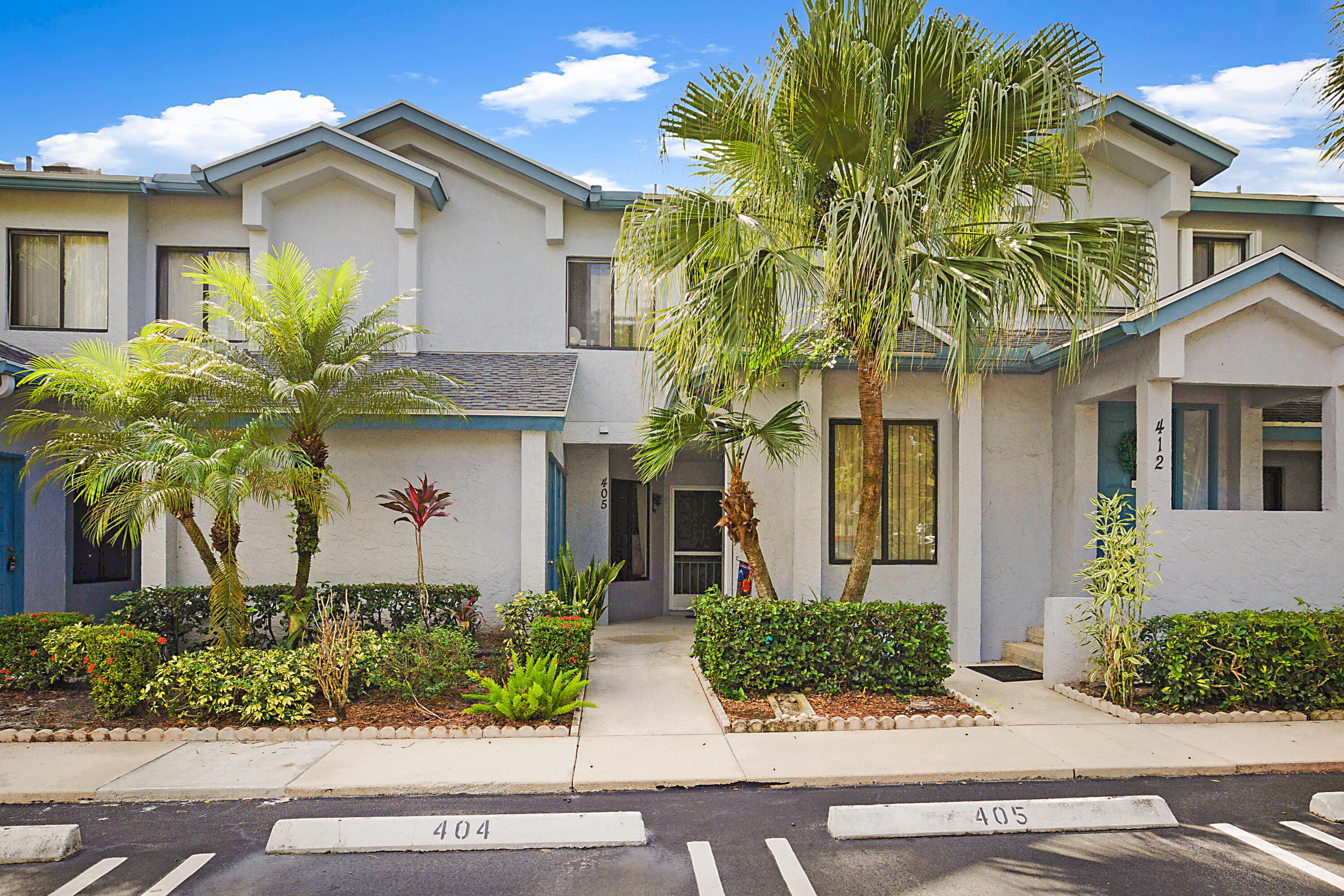 405 Harbour Pointe Way, Greenacres, FL 33413, Greenacres