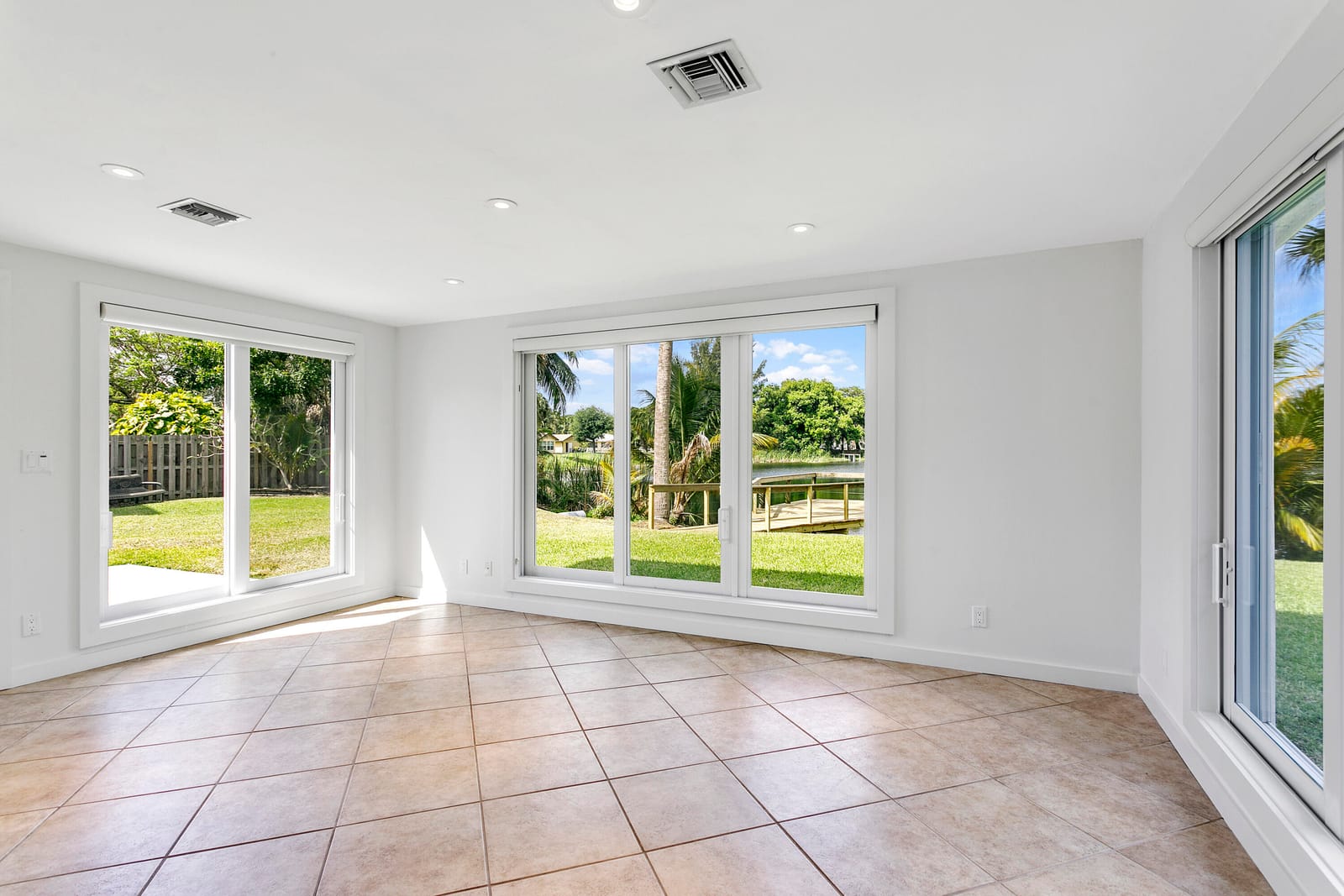 607 Skylake Drive, West Palm Beach, FL 33415 photo 11