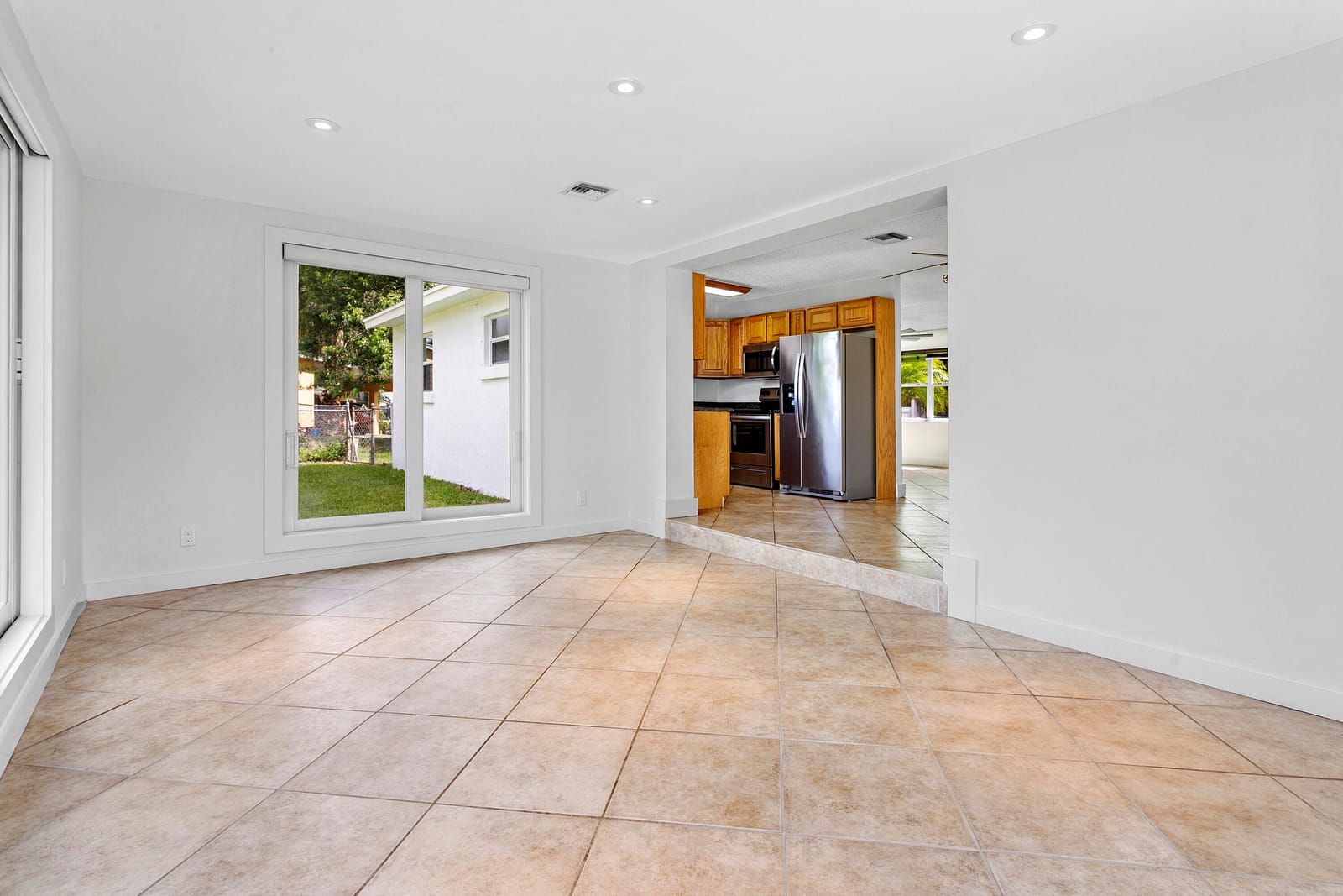 607 Skylake Drive, West Palm Beach, FL 33415 photo 15