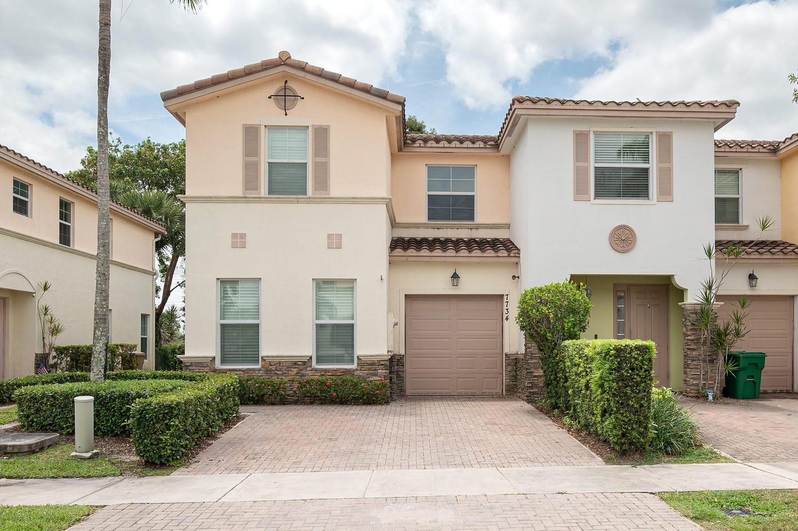7734 SW 52nd Place, Davie, FL 33328