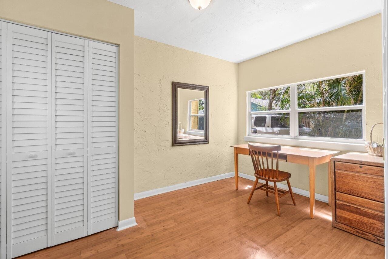 924 Almeria Road, West Palm Beach, FL 33405 photo 15