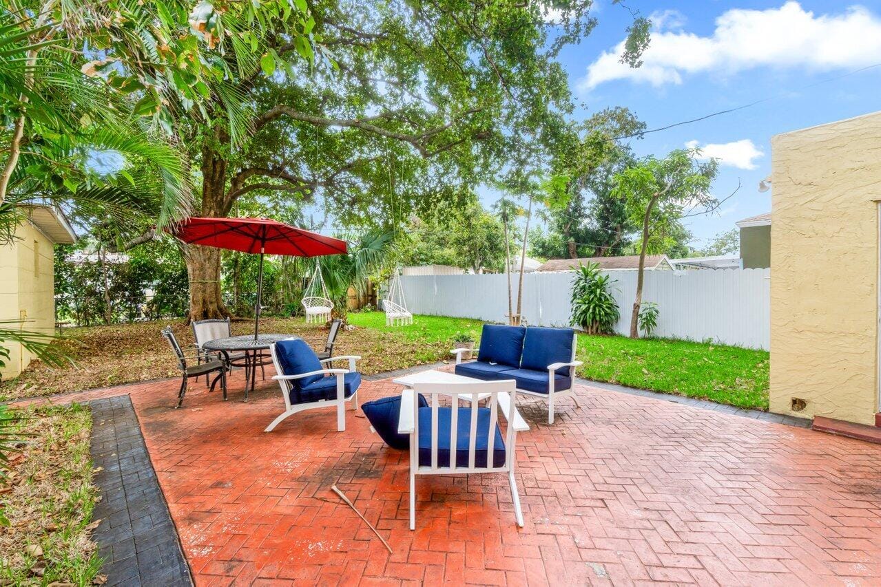 924 Almeria Road, West Palm Beach, FL 33405 photo 23