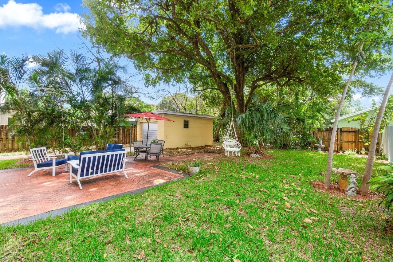 924 Almeria Road, West Palm Beach, FL 33405 photo 24