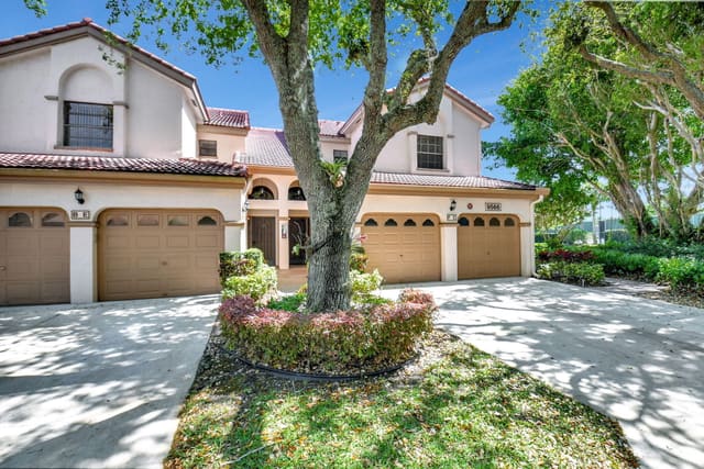 9566 Medici Lane E, sold in Platina Diamante Village, Boynton Beach, FL
