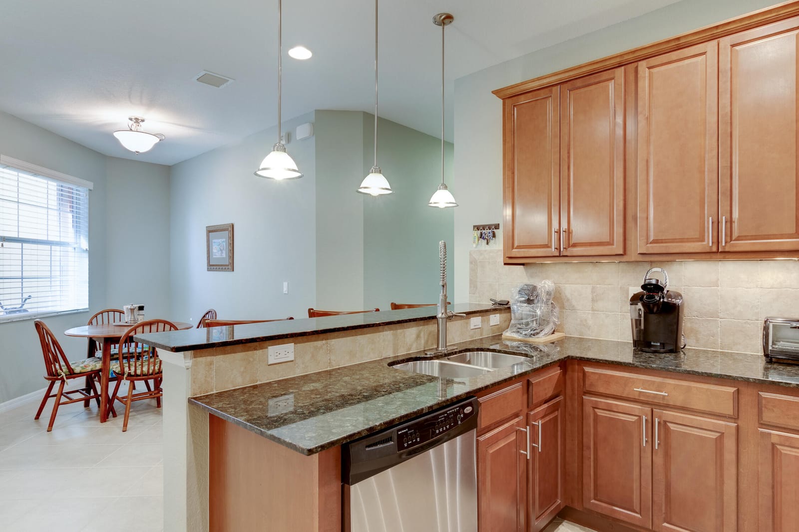 6375 Oxford Circle 104d — photo 6