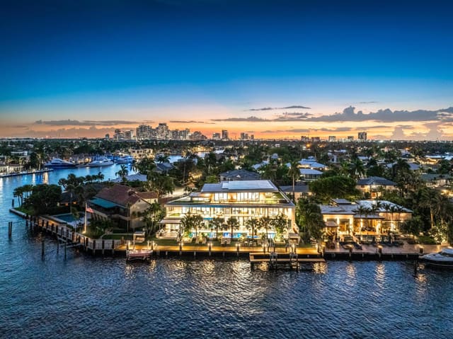 600 5th Key Drive, sold in Sunrise Key, Fort Lauderdale, FL
