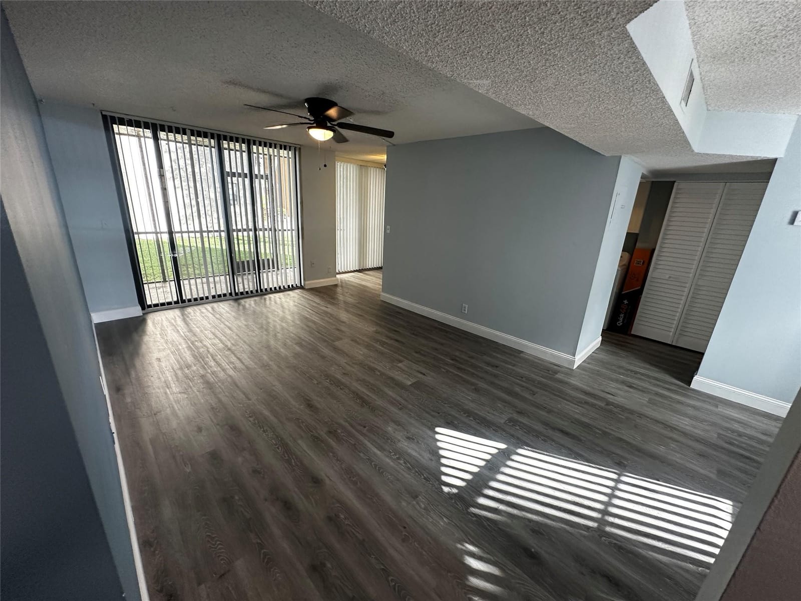 3450 Blue Lake Drive 105, Pompano Beach, FL 33064