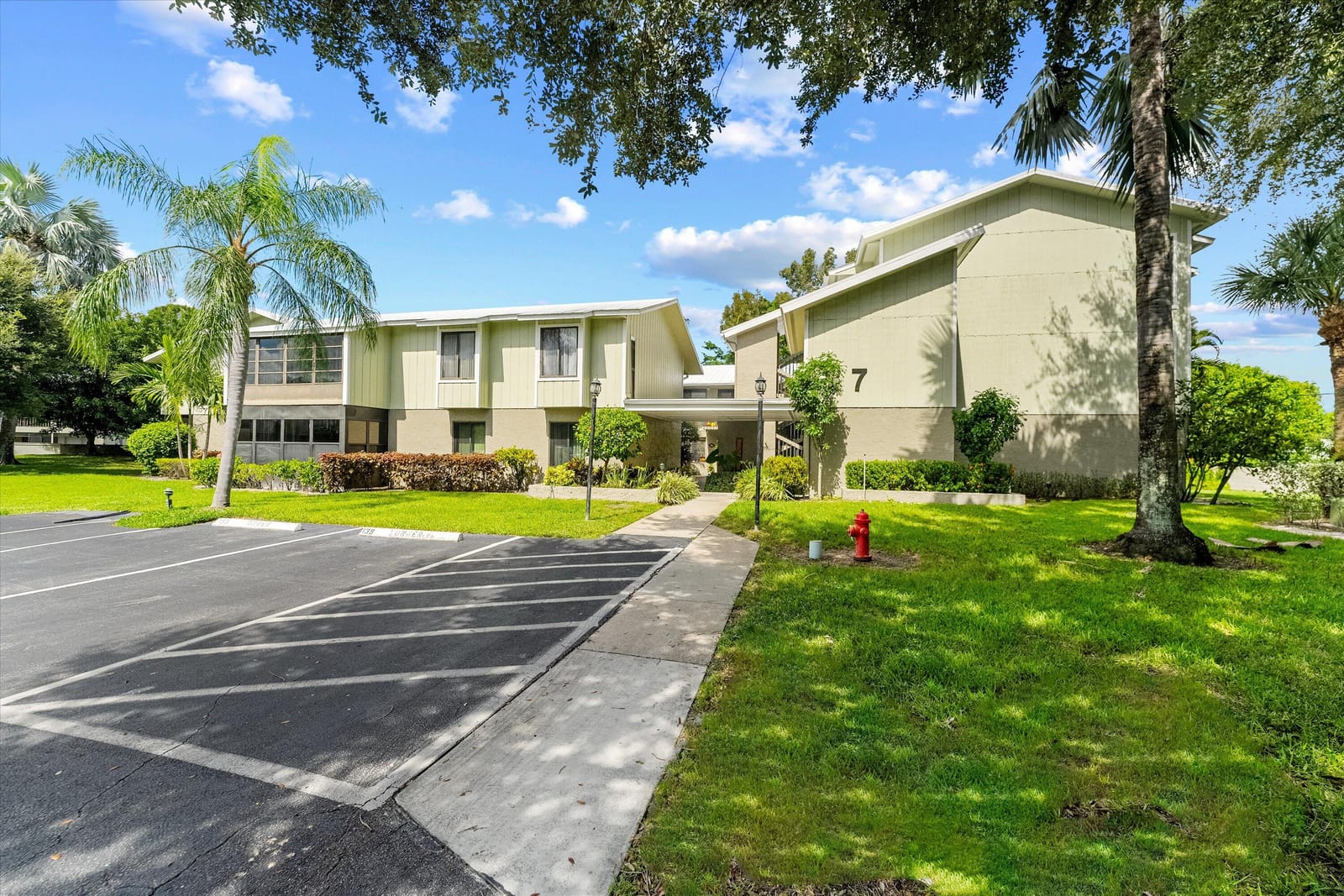 800 NW Fork Road 7-3, Stuart, FL 34994 photo 2