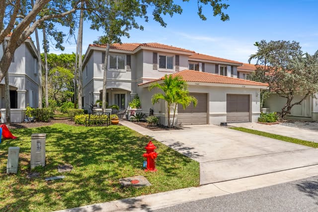 7140 Hawks Nest Terrace, Riviera Beach, FL 33407