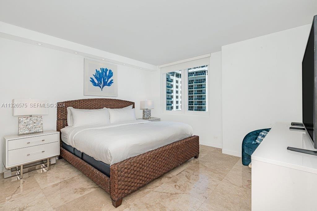2301 Collins Avenue 1117 — photo 9