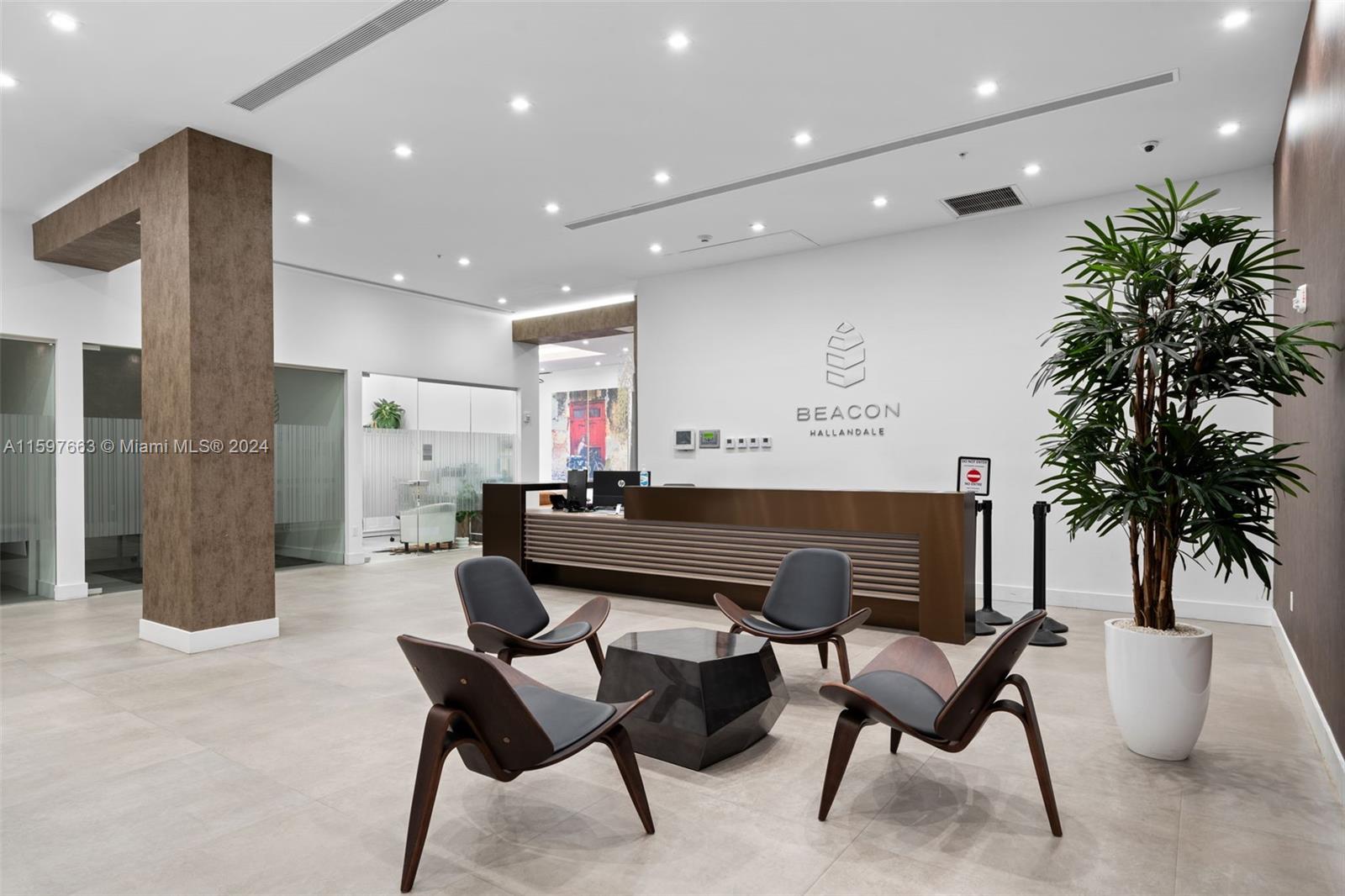 800 SE 4th Avenue 817, Hallandale Beach, FL 33009, Hallandale Beach