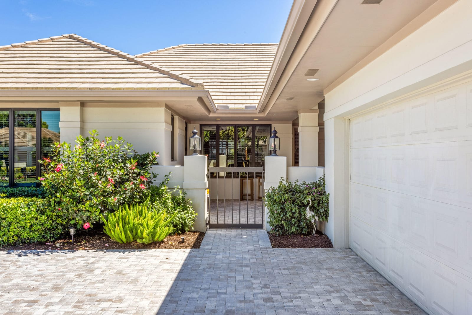 5990 SE Oakmont Place, Stuart, FL 34997 photo 4
