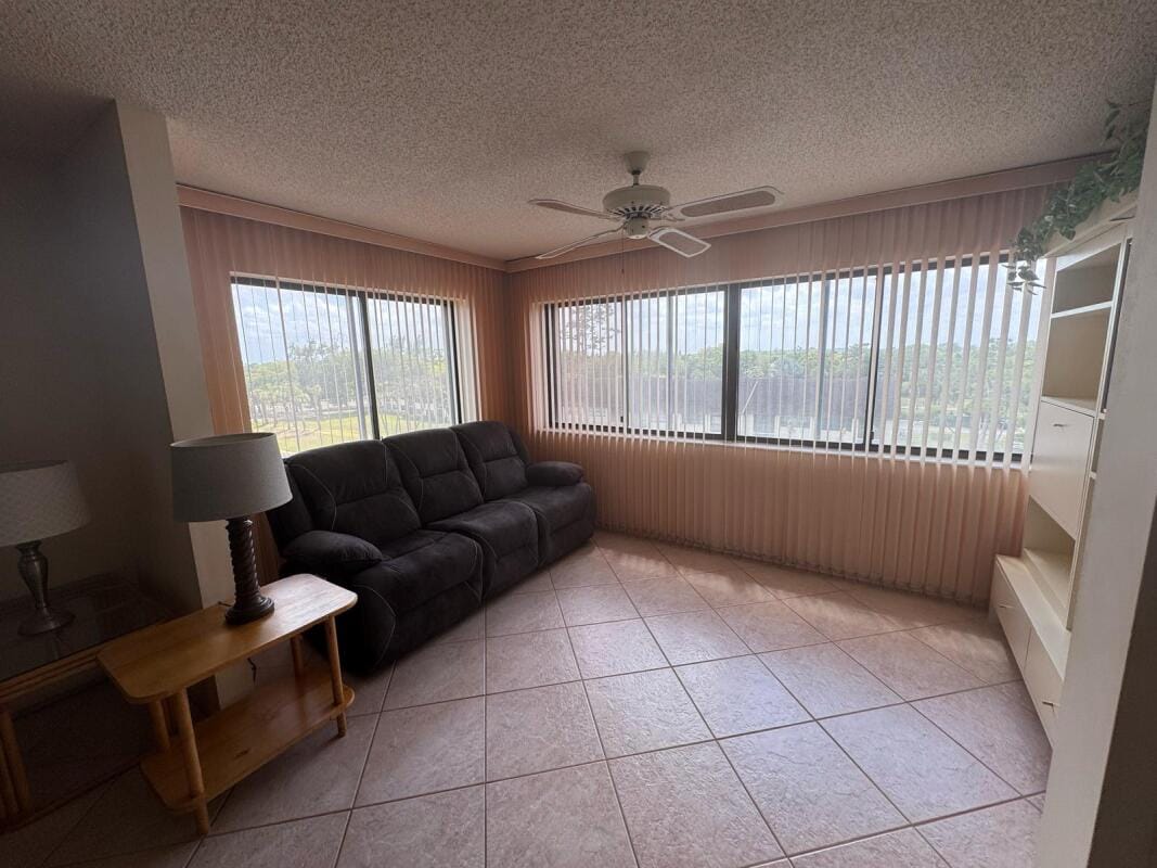 7770 Tahiti Lane 501, Lake Worth, FL 33467 photo 3