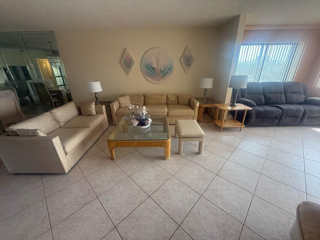 7770 Tahiti Lane 501, Lake Worth, FL 33467 photo 5