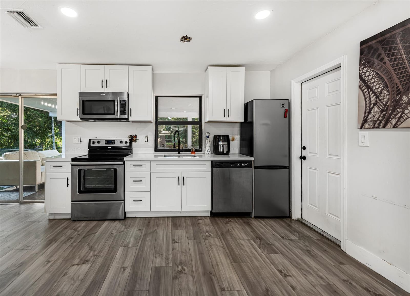 5630 SW 54th Court — photo 11
