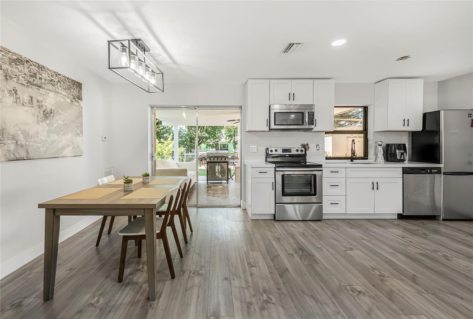 5630 SW 54th Court — photo 8