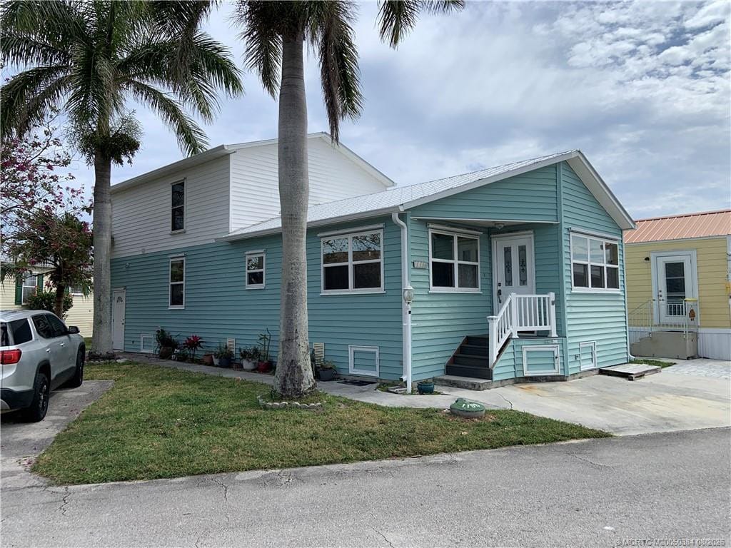 1156 Nettles Boulevard — photo 3