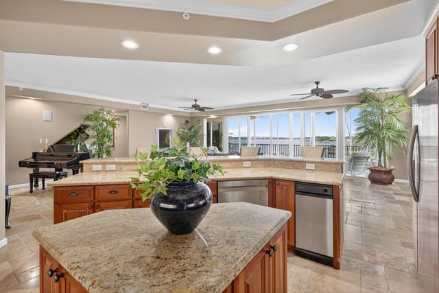 1160 SW Chapman Way 204, Palm City, FL 34990