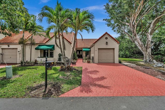 6660 La Pina Court, Boca Raton, FL 33433