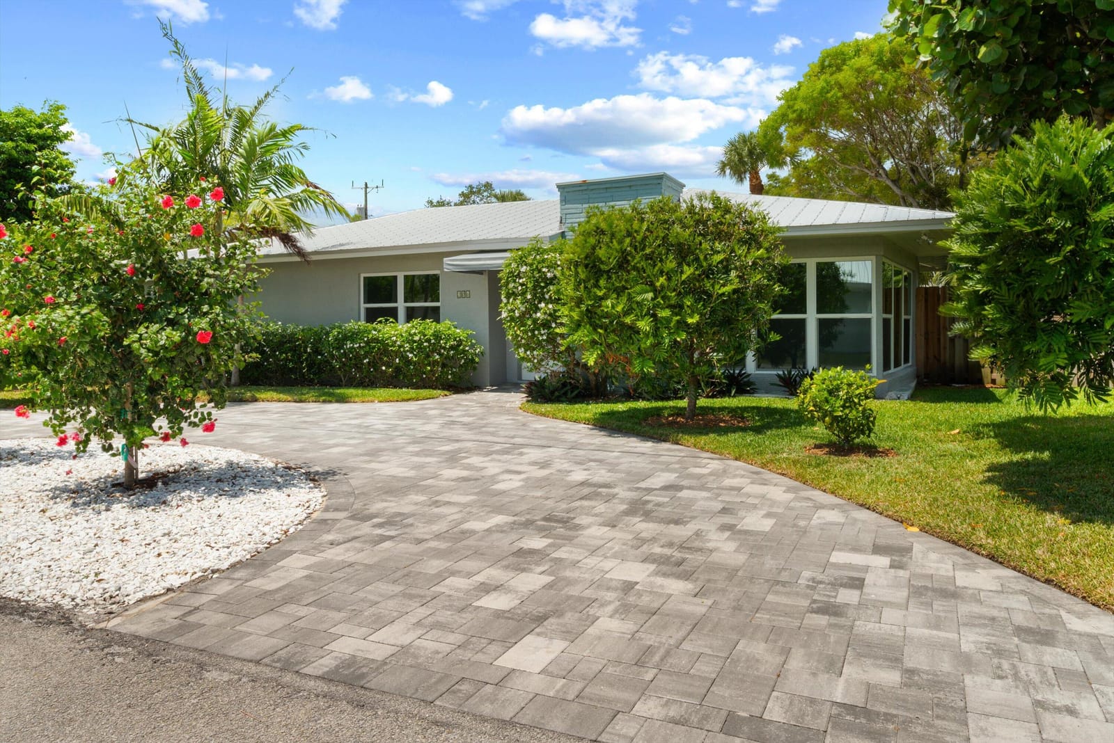 206 SE Balboa Avenue, Stuart, FL 34994