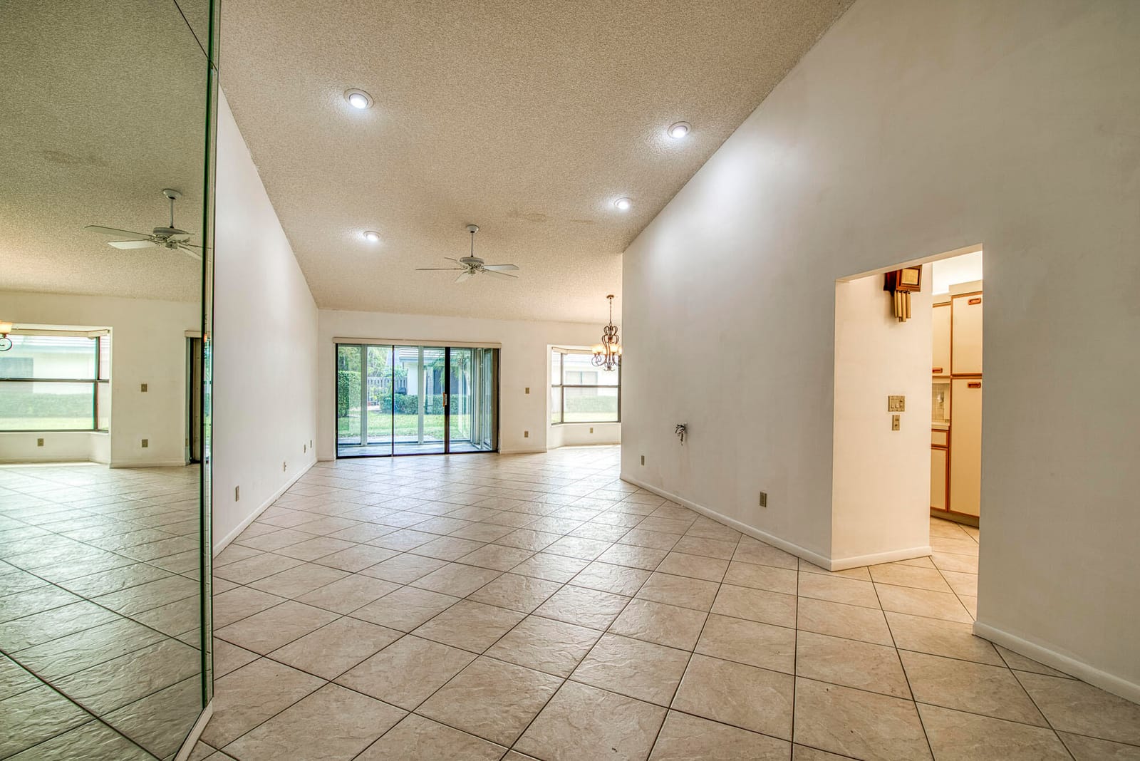 4684 Daylily Court — photo 2