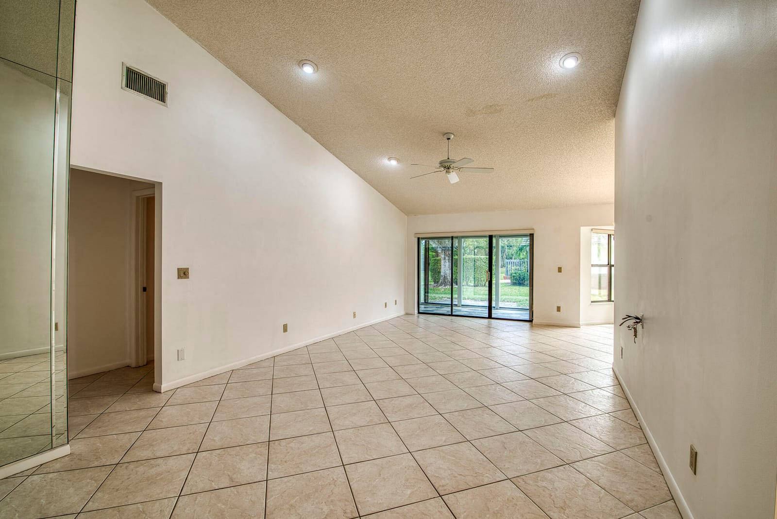 4684 Daylily Court — photo 3