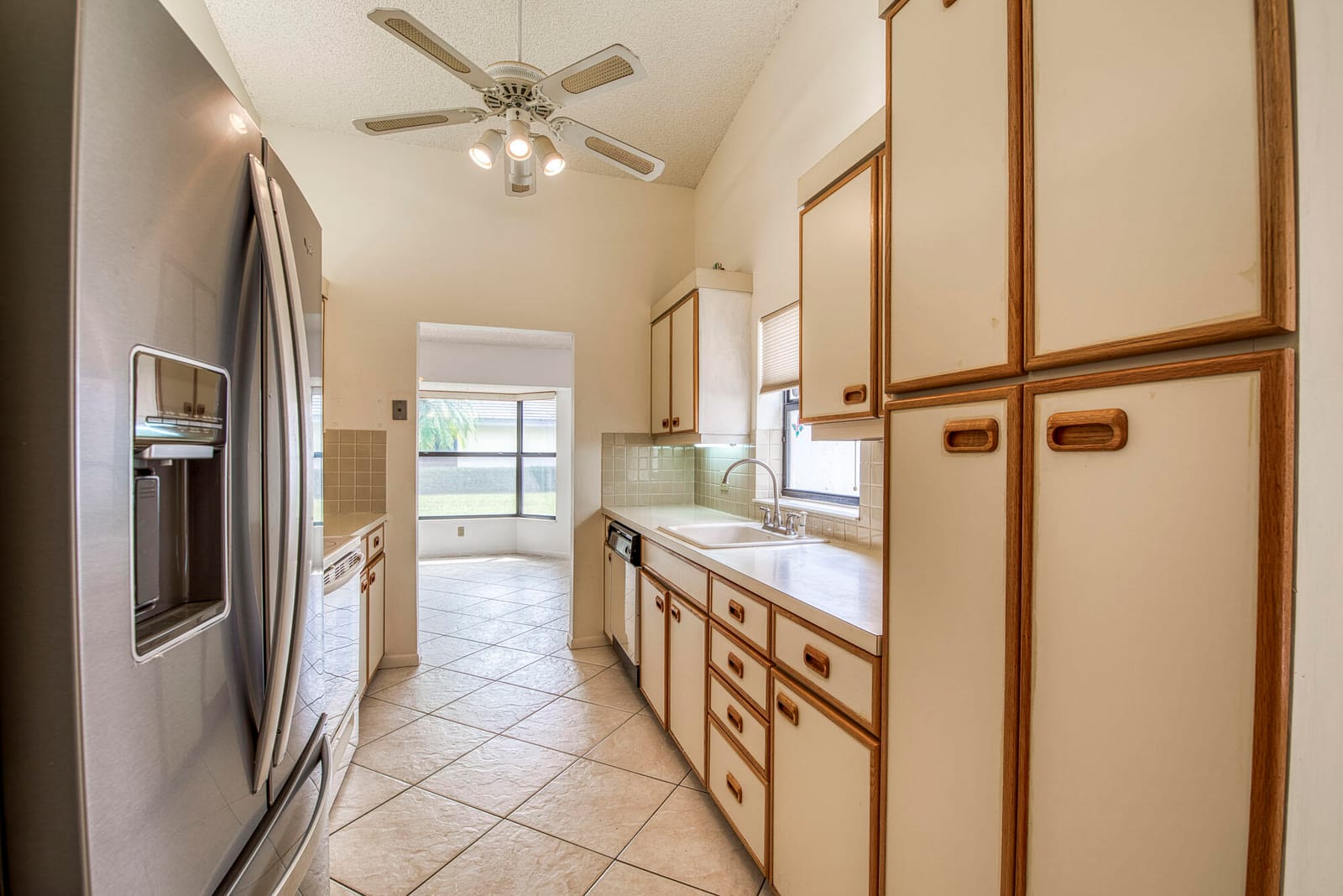 4684 Daylily Court — photo 9