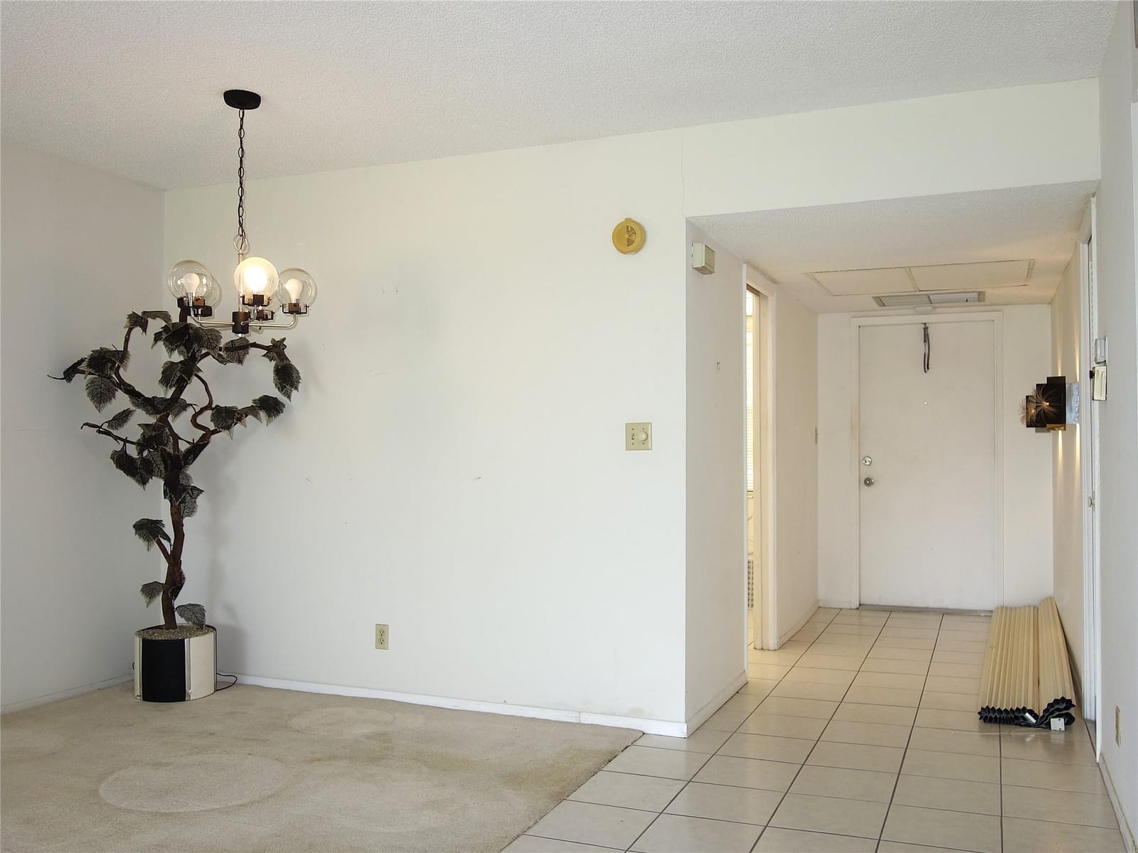 2901 S Palm Aire Drive 408 — photo 11