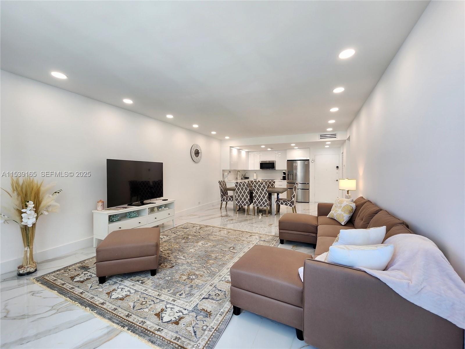 3505 S Ocean Drive 1509 — photo 5