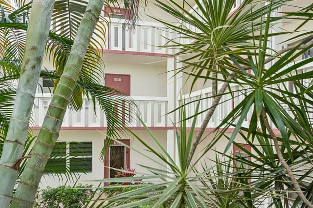 66 Fanshaw B, Boca Raton, FL 33434
