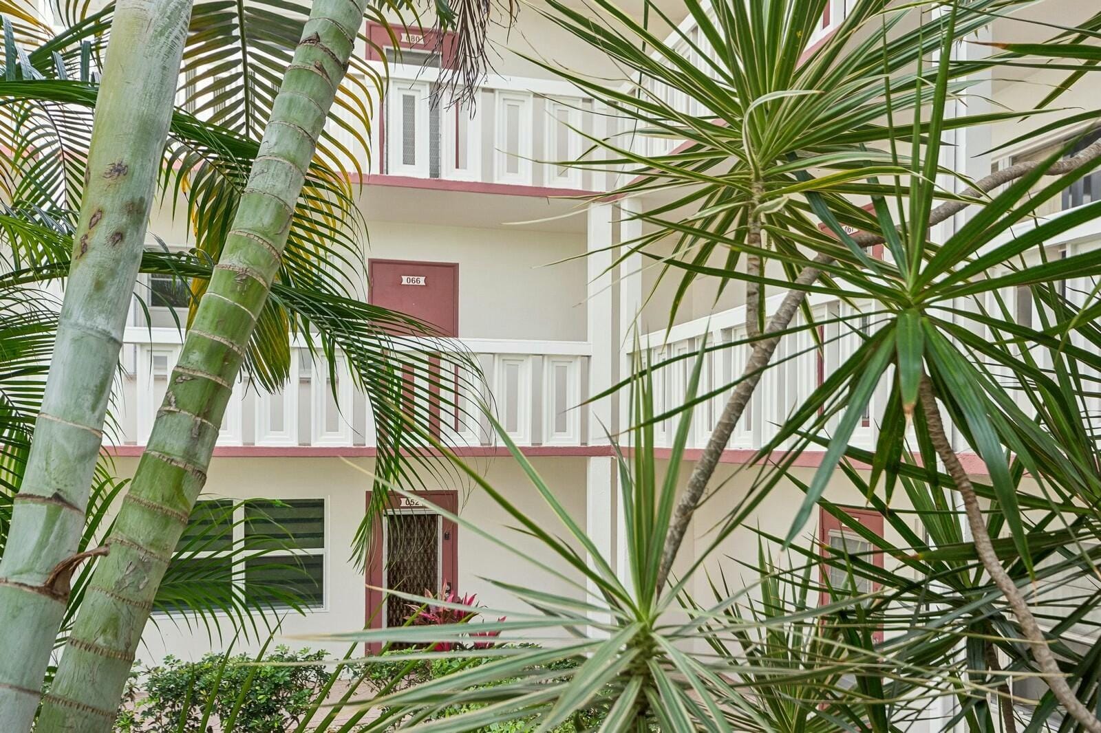 66 Fanshaw B, Boca Raton, FL 33434